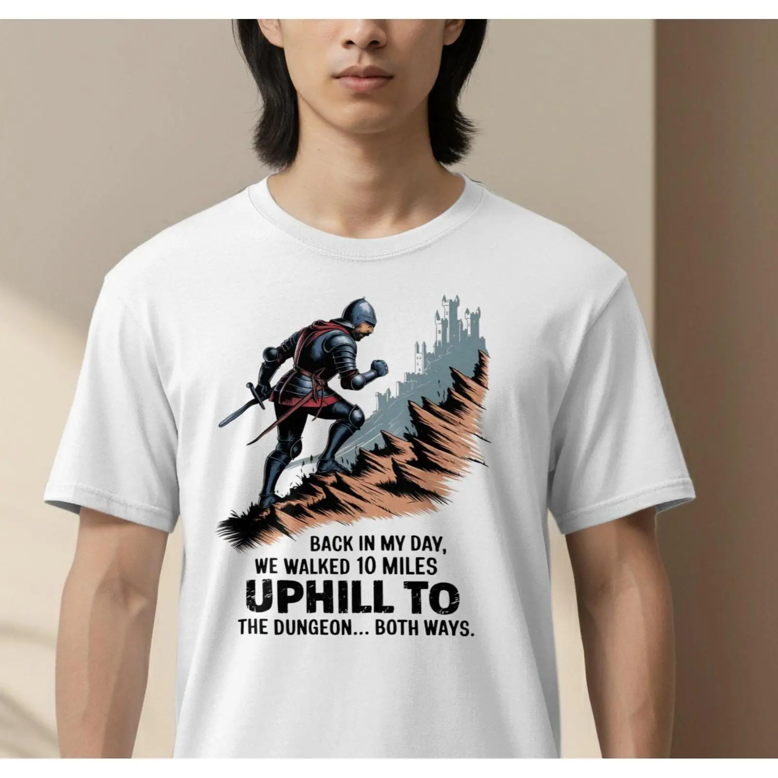 面白い騎士 Tシャツ アップヒルダンジョンウォーク ユーモア - Retro Gaming Ideas のレビューと価格
